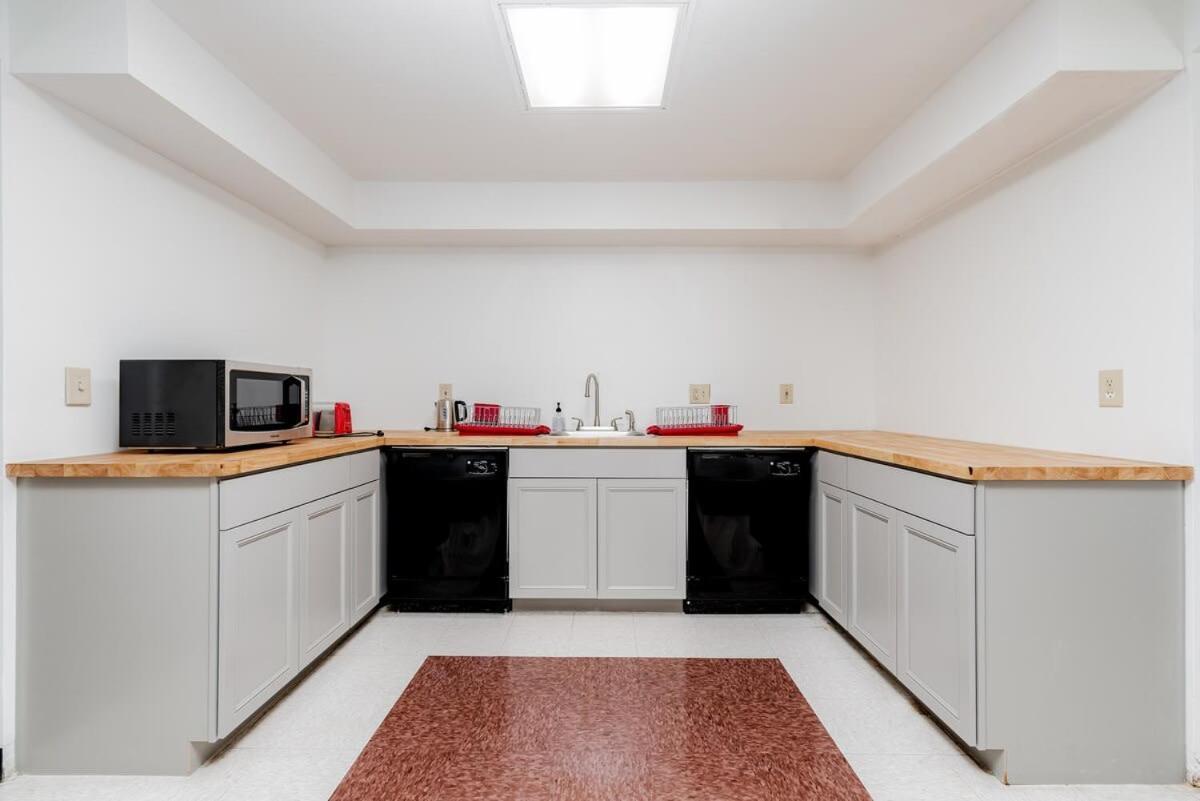 Tower Grove Cozysuites Cwe King Suite With Parking! المظهر الخارجي الصورة