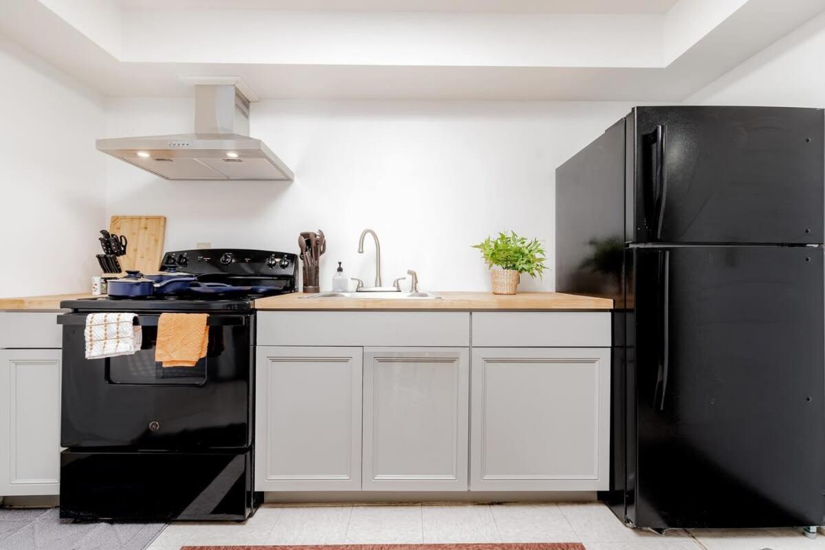 Tower Grove Cozysuites Cwe King Suite With Parking! المظهر الخارجي الصورة