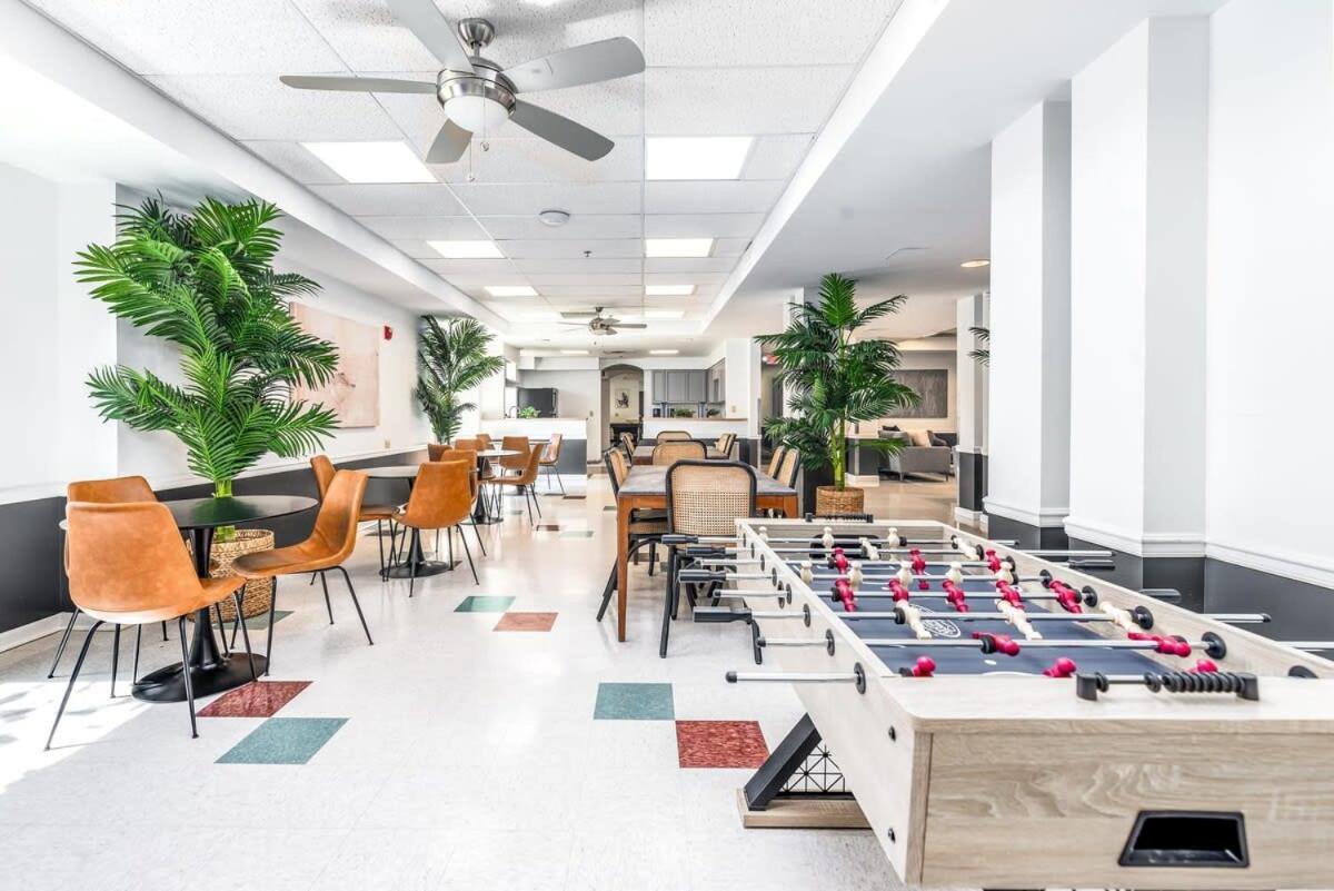 Tower Grove Cozysuites Cwe King Suite With Parking! المظهر الخارجي الصورة